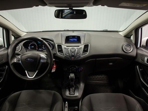 Ford Fiesta Mk6 Рестайлинг с пробегом 2015 года, цена 720 000 рублей, 149169 км, седан, Автокод Объявления