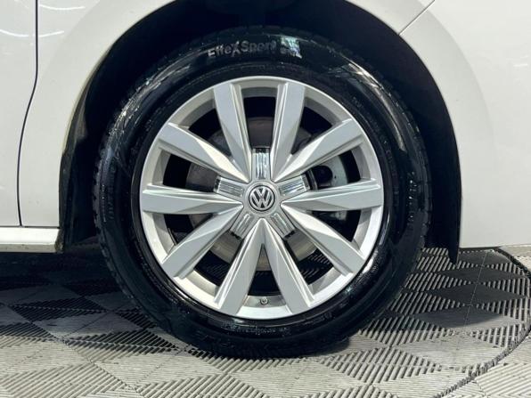 Volkswagen Multivan T7 с пробегом 2022 года, цена 6 700 000 рублей, 83889 км, минивэн, Автокод Объявления