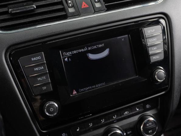 Skoda Octavia III (A7) с пробегом 2014 года, цена 1 099 000 рублей, 299768 км, лифтбек, Автокод Объявления