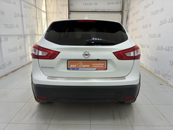 Nissan Qashqai II с пробегом 2017 года, цена 1 430 000 рублей, 171000 км, внедорожник, Автокод Объявления
