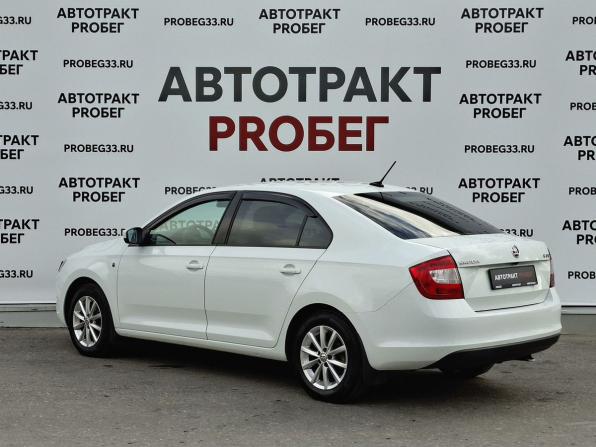 Skoda Rapid I с пробегом 2017 года, цена 1 090 000 рублей, 112262 км, лифтбек, Автокод Объявления