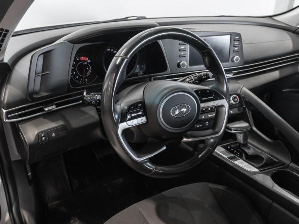 Hyundai Elantra VII (CN7) с пробегом 2021 года, цена 2 206 300 рублей, 83076 км, седан, Автокод Объявления