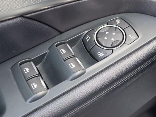 Ford Explorer V Рестайлинг 2 с пробегом 2018 года, цена 2 379 000 рублей, 162027 км, внедорожник, Автокод Объявления