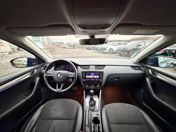 Skoda Octavia III (A7) Рестайлинг с пробегом 2018 года, цена 1 835 000 рублей, 113000 км, лифтбек, Автокод Объявления