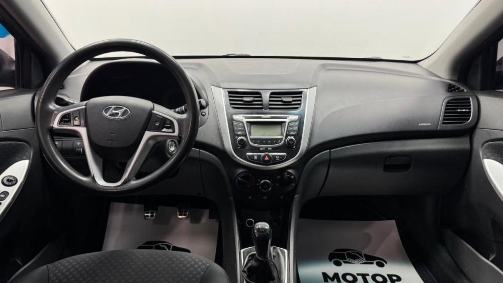 Hyundai Solaris I Киров  - изображение 10