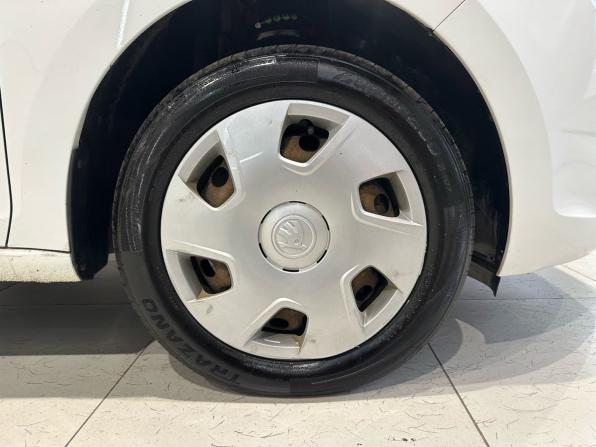 Skoda Rapid I с пробегом 2014 года, цена 830 000 рублей, 143682 км, лифтбек, Автокод Объявления