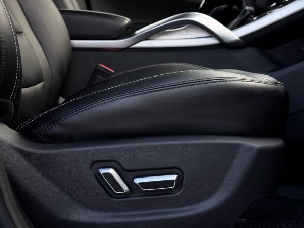 Geely Atlas I с пробегом 2021 года, цена 1 519 000 рублей, 59000 км, внедорожник, Автокод Объявления