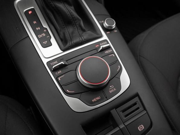 Audi A3 III (8V) с пробегом 2015 года, цена 1 550 000 рублей, 145726 км, седан, Автокод Объявления
