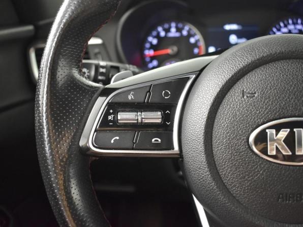 Kia Optima IV Рестайлинг с пробегом 2019 года, цена 2 199 900 рублей, 130844 км, седан, Автокод Объявления