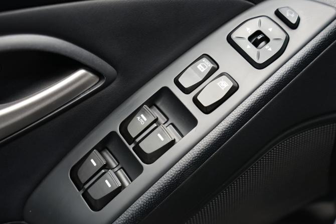 Hyundai ix35 I с пробегом 2013 года, цена 1 145 000 рублей, 361209 км, внедорожник, Автокод Объявления