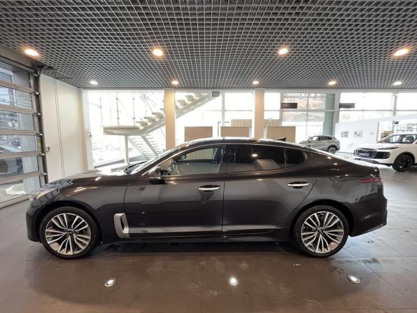 Kia Stinger I с пробегом 2019 года, цена 2 300 000 рублей, 159667 км, лифтбек, Автокод Объявления