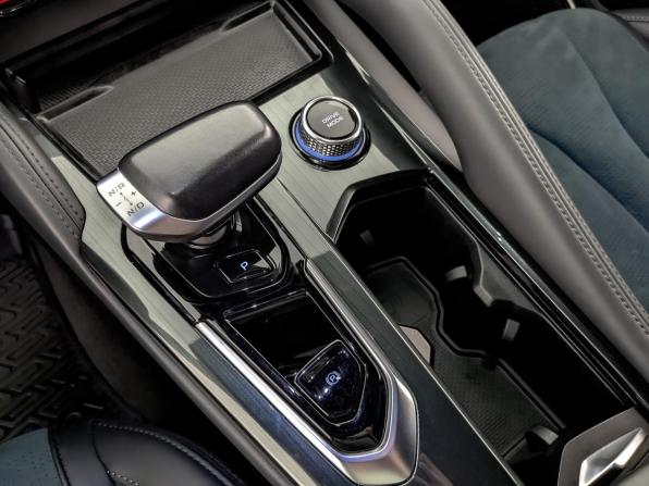 Geely Monjaro I с пробегом 2024 года, цена 3 340 000 рублей, 63346 км, внедорожник, Автокод Объявления