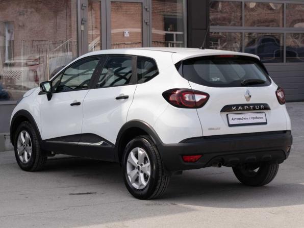 Renault Kaptur I с пробегом 2017 года, цена 980 000 рублей, 129859 км, внедорожник, Автокод Объявления