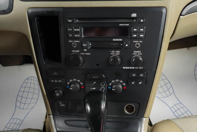 Volvo XC70 I с пробегом 2003 года, цена 519 000 рублей, 315000 км, универсал, Автокод Объявления