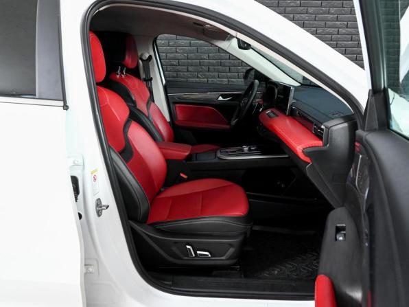 Haval Jolion I Рестайлинг с пробегом 2024 года, цена 2 100 000 рублей, 34387 км, внедорожник, Автокод Объявления