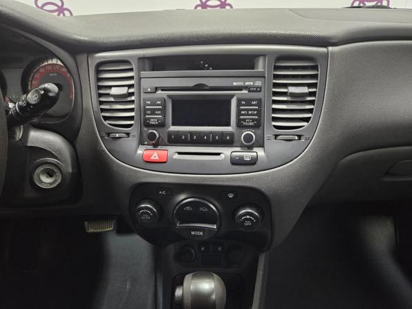 Kia Rio II Рестайлинг с пробегом 2010 года, цена 485 000 рублей, 176032 км, хэтчбек, Автокод Объявления