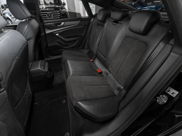 Audi A7 II (4K) с пробегом 2019 года, цена 4 550 000 рублей, 170052 км, лифтбек, Автокод Объявления