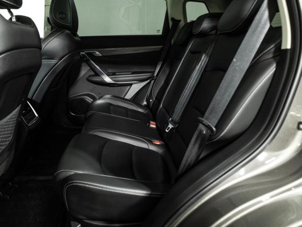 Geely Atlas Pro с пробегом 2023 года, цена 2 348 790 рублей, 16981 км, внедорожник, Автокод Объявления