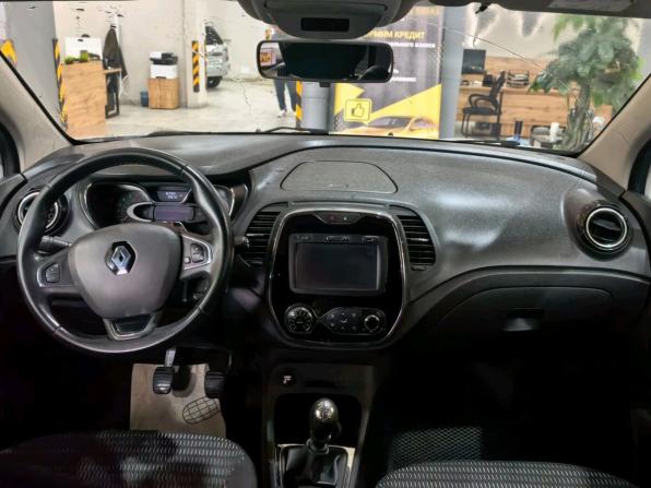 Renault Kaptur I с пробегом 2017 года, цена 1 520 000 рублей, 163469 км, внедорожник, Автокод Объявления