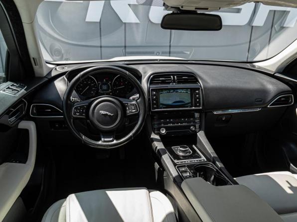 Jaguar F-Pace I с пробегом 2016 года, цена 2 198 000 рублей, 163879 км, внедорожник, Автокод Объявления