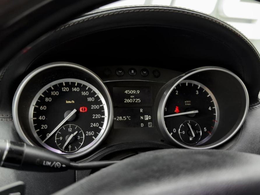 Mercedes-Benz GL-Класс I (X164) Рестайлинг Ростов-на-Дону  - изображение 19