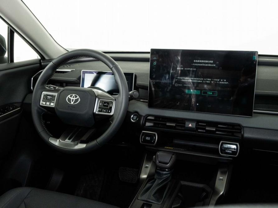 Toyota RAV4 VI (XA60) Казань  - изображение 13