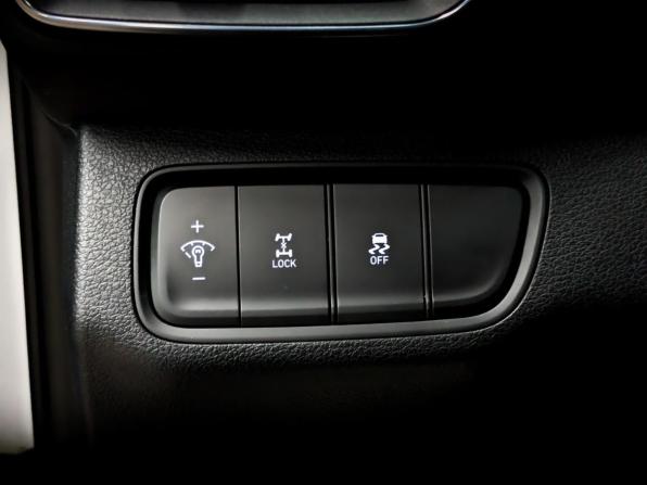 Hyundai Santa Fe IV с пробегом 2019 года, цена 2 870 000 рублей, 91153 км, внедорожник, Автокод Объявления