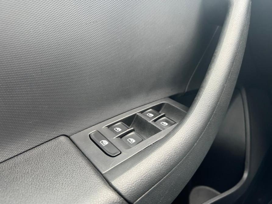 Volkswagen Polo V Рестайлинг Стерлитамак  - изображение 20