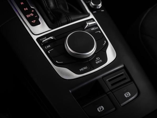 Audi A3 III (8V) с пробегом 2014 года, цена 1 499 000 рублей, 141310 км, хэтчбек, Автокод Объявления