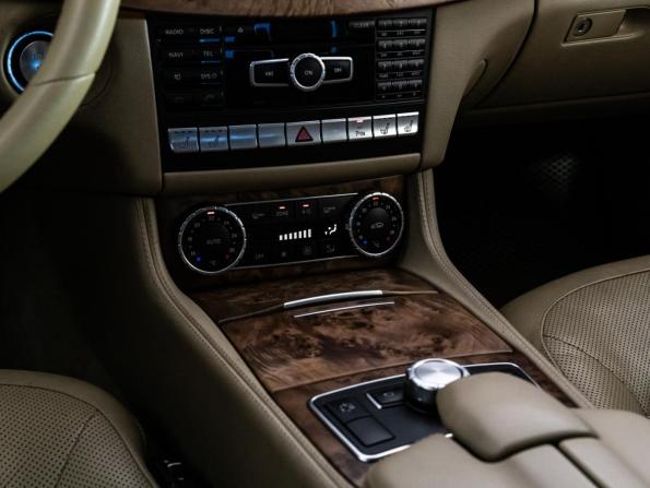 Mercedes-Benz CLS II (C218) с пробегом 2013 года, цена 1 749 000 рублей, 265007 км, седан, Автокод Объявления