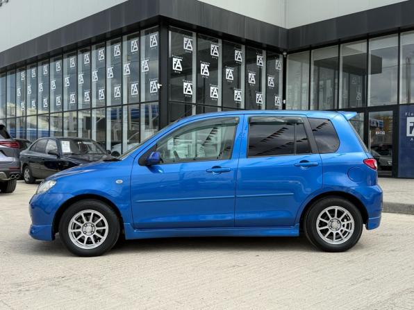 Mazda Demio II (DY) с пробегом 2004 года, цена 477 000 рублей, 280230 км, хэтчбек, Автокод Объявления