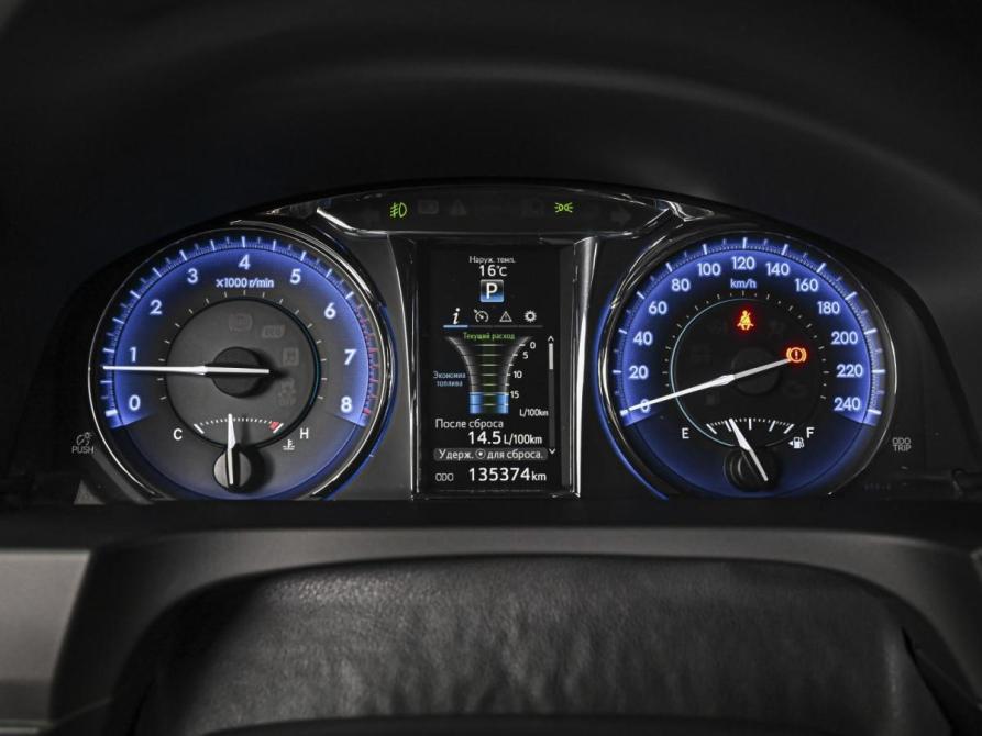 Toyota Camry VII (XV50) Рестайлинг Ставрополь  - изображение 24