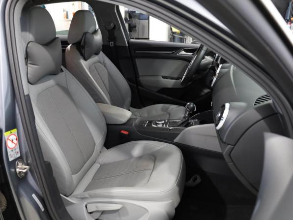 Audi A3 III (8V) Рестайлинг с пробегом 2020 года, цена 2 429 500 рублей, 49323 км, седан, Автокод Объявления