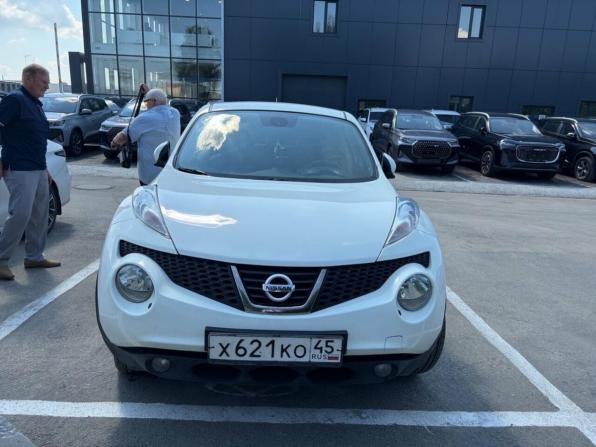 Nissan Juke I с пробегом 2012 года, цена 1 040 000 рублей, 130000 км, внедорожник, Автокод Объявления