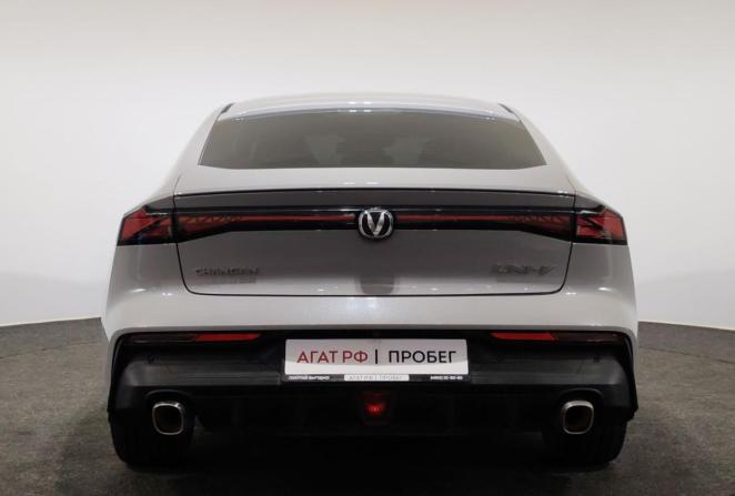 Changan UNI-V I с пробегом 2024 года, цена 2 100 000 рублей, 73148 км, лифтбек, Автокод Объявления