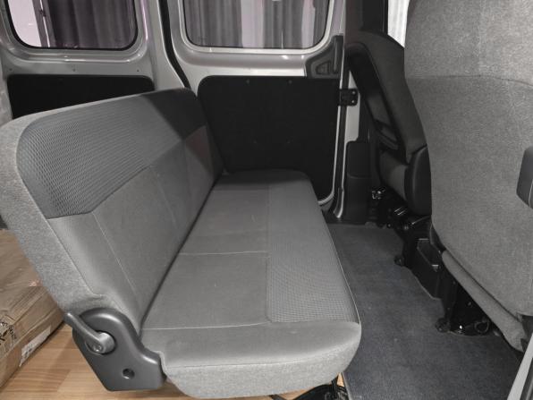 Nissan NV200 с пробегом 2015 года, цена 1 149 000 рублей, 179500 км, минивэн, Автокод Объявления