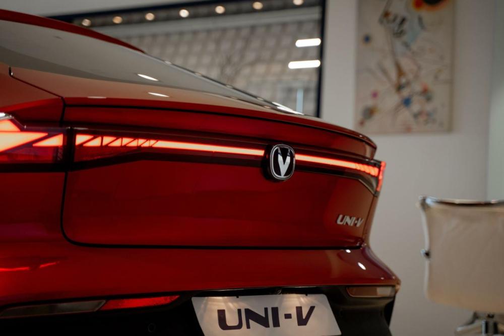 Changan UNI-V I Москва  - изображение 20