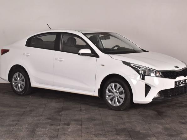 Kia Rio IV Рестайлинг с пробегом 2021 года, цена 1 210 000 рублей, 65658 км, седан, Автокод Объявления