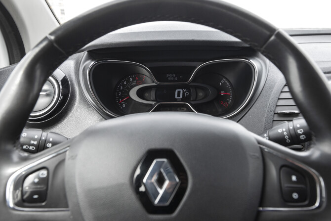 Renault Kaptur I с пробегом 2019 года, цена 1 299 000 рублей, 91000 км, внедорожник, Автокод Объявления
