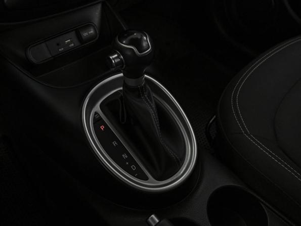 Kia Soul II Рестайлинг с пробегом 2018 года, цена 1 980 000 рублей, 66073 км, хэтчбек, Автокод Объявления