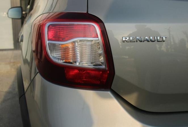Renault Sandero II с пробегом 2018 года, цена 1 206 000 рублей, 92345 км, хэтчбек, Автокод Объявления