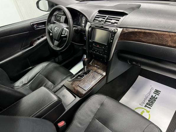 Toyota Camry VII (XV50) Рестайлинг с пробегом 2015 года, цена 1 765 000 рублей, 186182 км, седан, Автокод Объявления