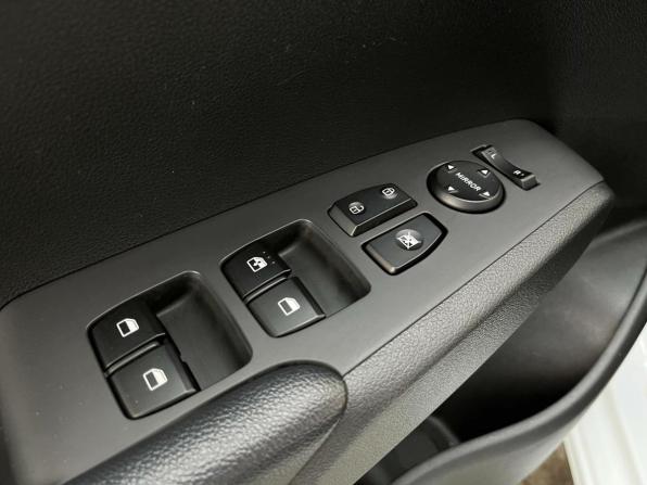 Hyundai Solaris II Рестайлинг с пробегом 2021 года, цена 1 638 736 рублей, 56358 км, седан, Автокод Объявления