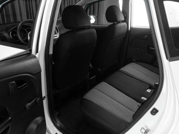 Kia Venga I Рестайлинг с пробегом 2015 года, цена 1 189 000 рублей, 138336 км, компактвэн, Автокод Объявления