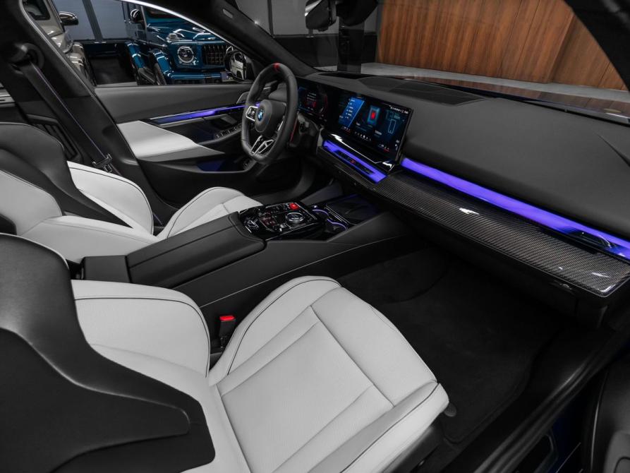 BMW M5 VII (G90) Москва  - изображение 30