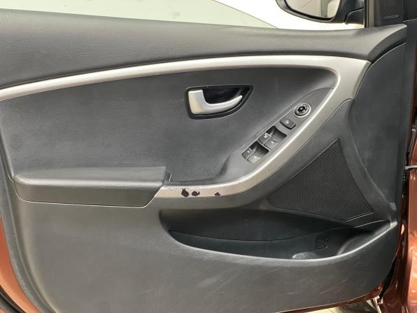 Hyundai i30 II с пробегом 2013 года, цена 869 000 рублей, 178908 км, хэтчбек, Автокод Объявления