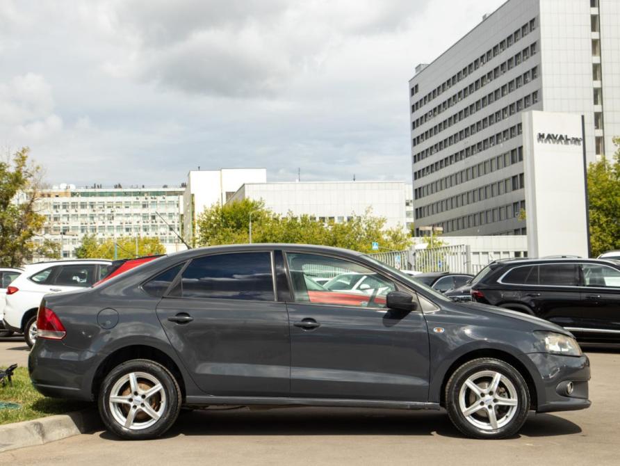 Volkswagen Polo V Москва  - изображение 3
