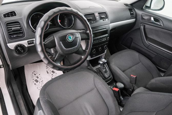 Skoda Yeti I с пробегом 2012 года, цена 769 000 рублей, 137246 км, внедорожник, Автокод Объявления