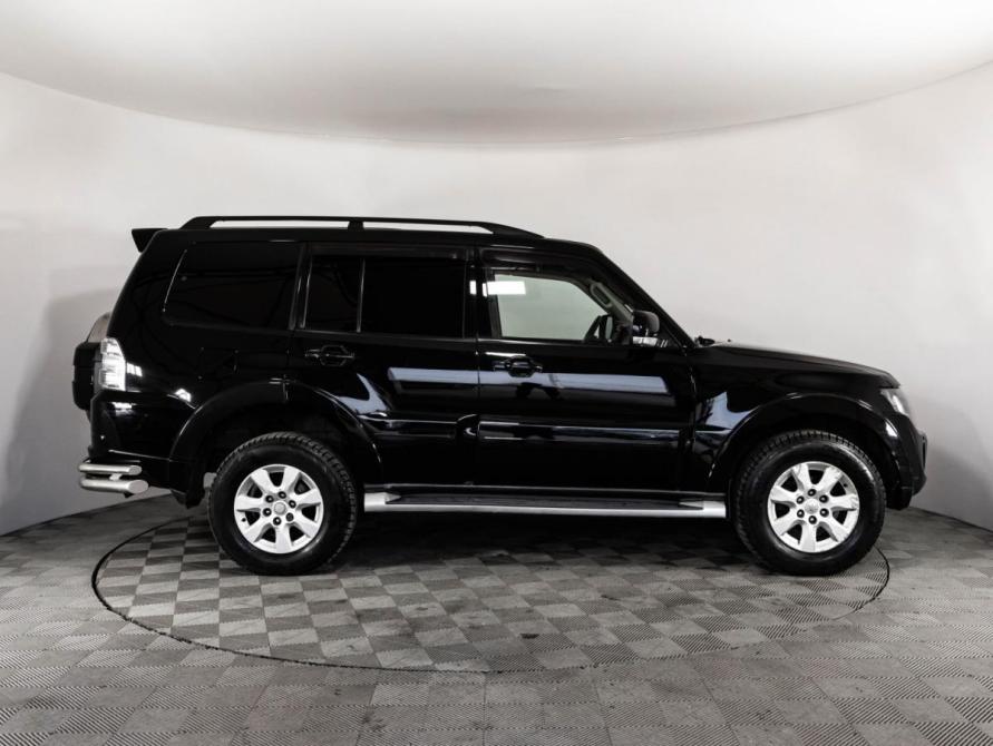 Mitsubishi Pajero IV Рестайлинг 1 Санкт-Петербург  - изображение 4