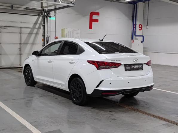 Hyundai Solaris II Рестайлинг с пробегом 2020 года, цена 1 350 000 рублей, 83043 км, седан, Автокод Объявления